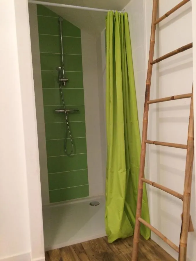 Ensemble De Deux Chambres Pour Famille Planioles